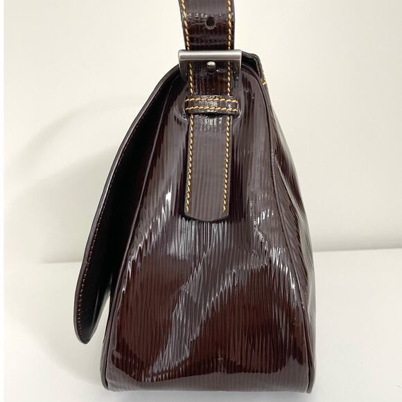Prada Patent Leather Shoulder Hobo Bag Buckle Flap Triangle Logo - Picture 7 of 17